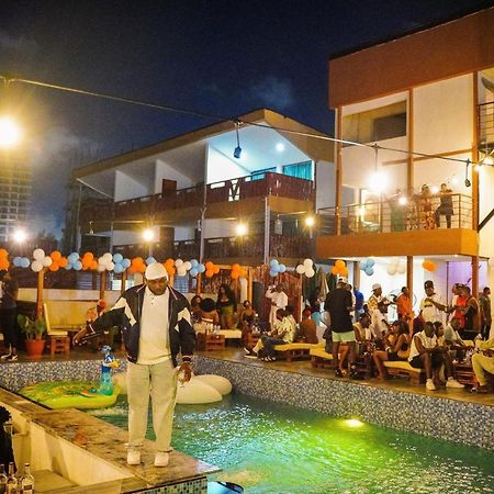 Vogue Beach Resort Lagos Esterno foto