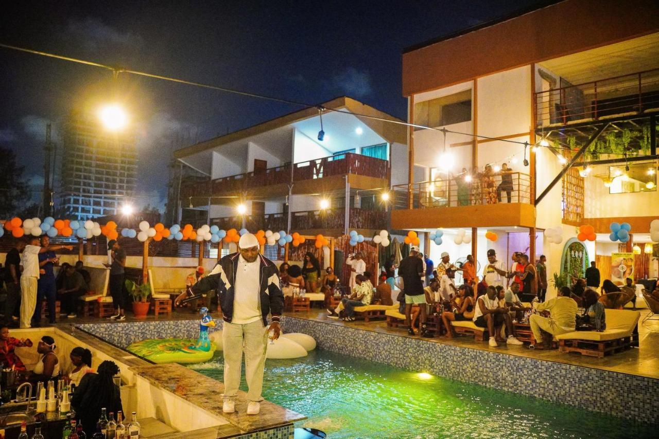 Vogue Beach Resort Lagos Esterno foto