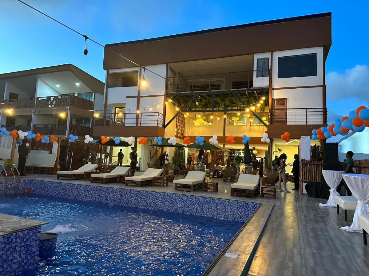 Vogue Beach Resort Lagos Esterno foto